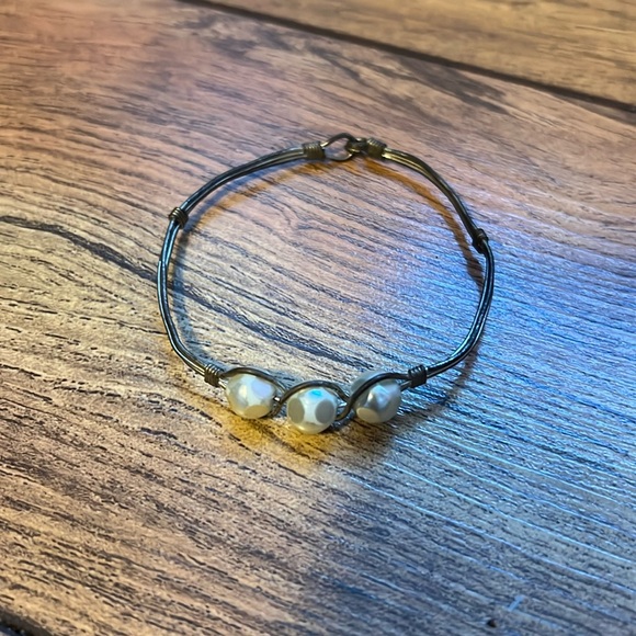 Bracelet! - Picture 1 of 5